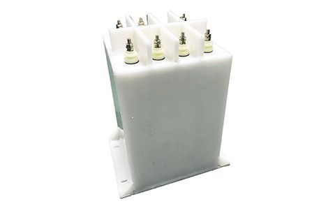 什么情況會(huì)引起補(bǔ)償電容器發(fā)生過電流？